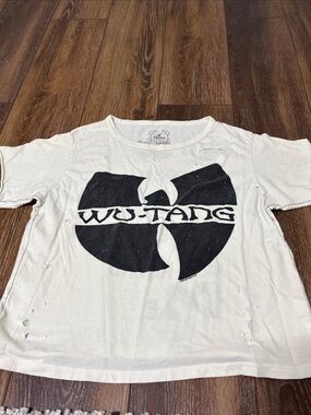 Free People Trunk Ltd Wu Tang Distressed Band Tee Small graphic Tee